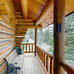 The Log Home In Yosemite West